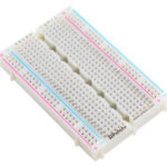 Breadboard BB400, 400 points de connexion, 4 rails d'alimentation, 84 x 55 x 9 mm